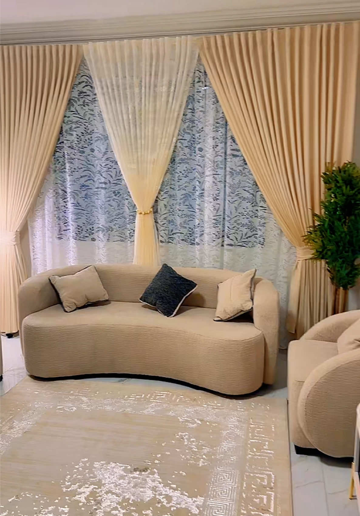 NEW MODELL TURKISHSOOM🇸🇴📲#carwo bulsho funiture #foryoupag #muqdishotiktok #somalitiktok #ff @carwo_bushro_funiture⚖️🎯 @Dhamestiran✪ @Luuzina•🦋 @Deeq Baari @Ayaan Herbal🌿 @Ileys decor @Abdirizak Gacma @maslaxo_💕salah @Money way 🤟 