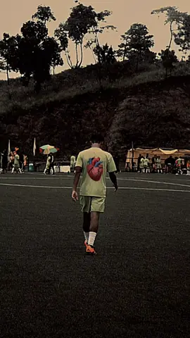 football waa rezpect