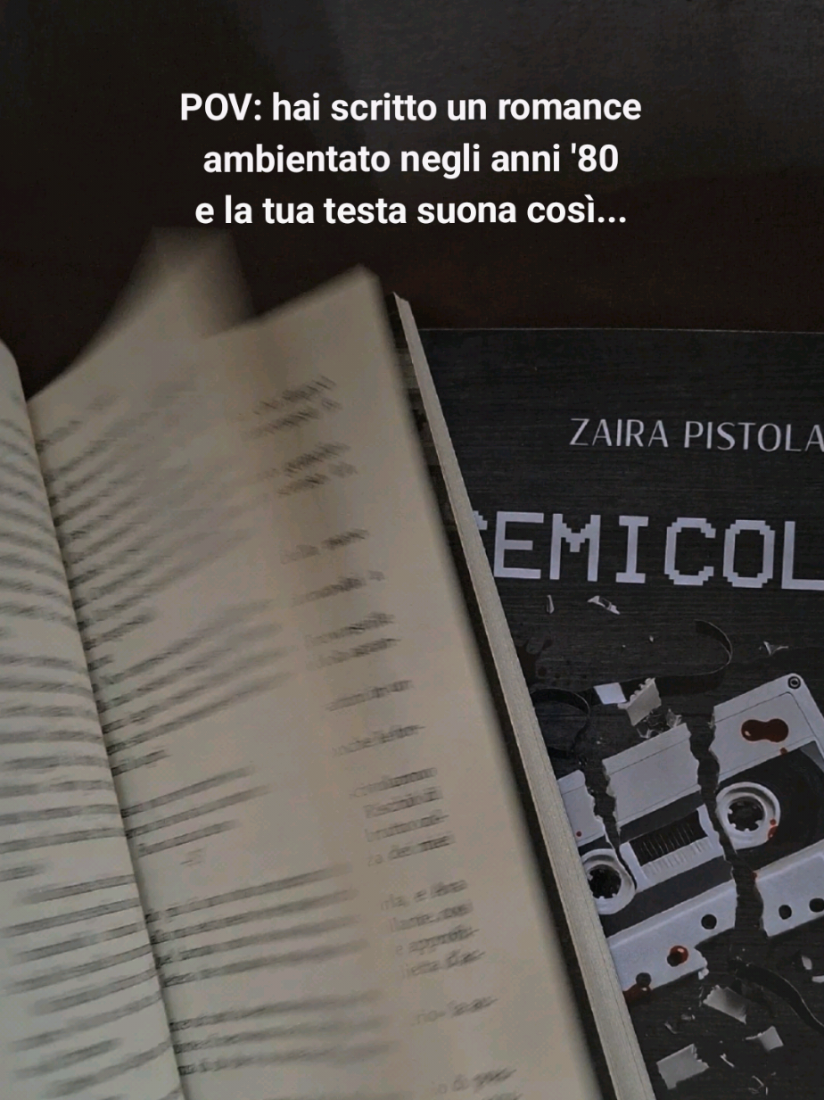 Potrebbe essere un incentivo a leggerlo 🫣 #romance #booktokitalia #libridaleggere #wattpadconsiglio #wattpadforyou 
