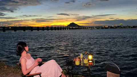 Hoàng Hôn Phú Yên cùng bạn khách dễ thương 📷🌅#dulichphuyen #dulichvietnam #phuyen #biển #chill 