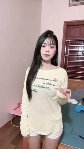 áo xinh quá trời ơi #xh #viral #HTIQUE @HTIQUE 