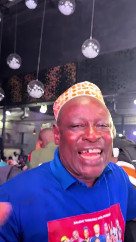 CHICKEN CHICKEN VS SHAWA HAPPENING NOW #senkayimedia #chickenchickenvsshawa#protocolug 
