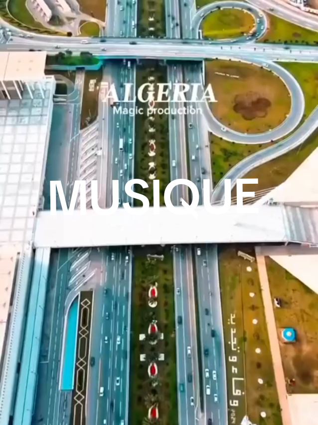 #creatorsearchinsights #ronaldoweddings  #music #musica #musically   @yacine HD25 @⛓️FARID_Black ♠️♣️ @طبيبك في سويسرا 