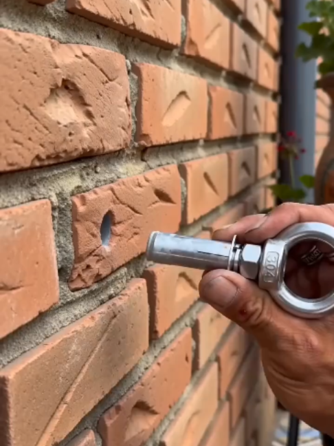 New 304 stainless steel eye bolt – makes it easy to set up a swing or hanging chair at home. #ExpansionBoltFixMiracle #StainlessSteelEyeBolt #LifeHelper #ExpansionEyeBolt #SwingEyeBolt