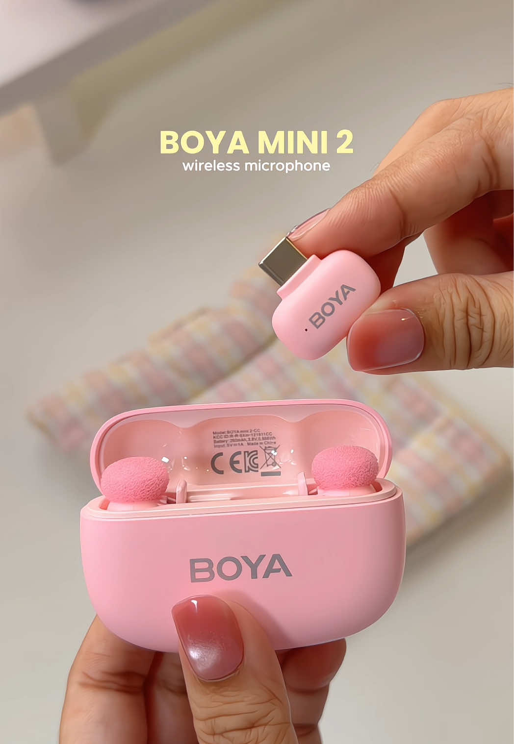 boya mini 2 wireless microphone in color pink!! 😍 i’m so excited to test it out 💕 #boyamini2 #boyamicrophone #wirelessmicrophone #minimicrophone #noisecancelling 