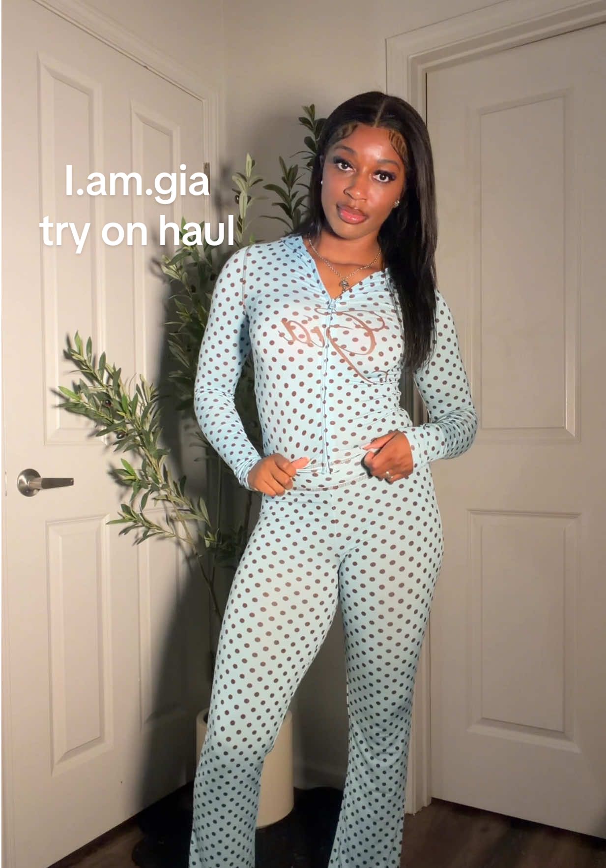 iamgia try on haul! Don’t miss the sale! 💕 5,8 > 160 | i got everything in a small #clothinghaul #tryonhaul #fashion #fyp #iamgia 