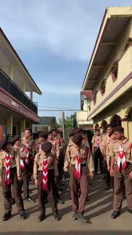 yel- yel keren #pramukaindonesia  #yelpramuka  #pramuka  #tiktok  #penggalang 