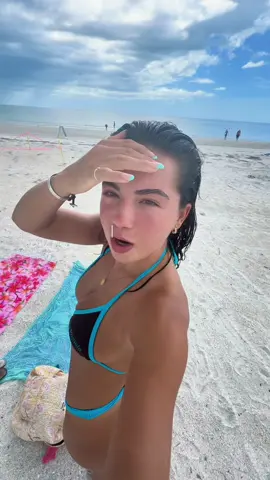 Weather changes in 2 seconds!😃 #floridaweather #Summer #beachday #floridasummer #relatable 