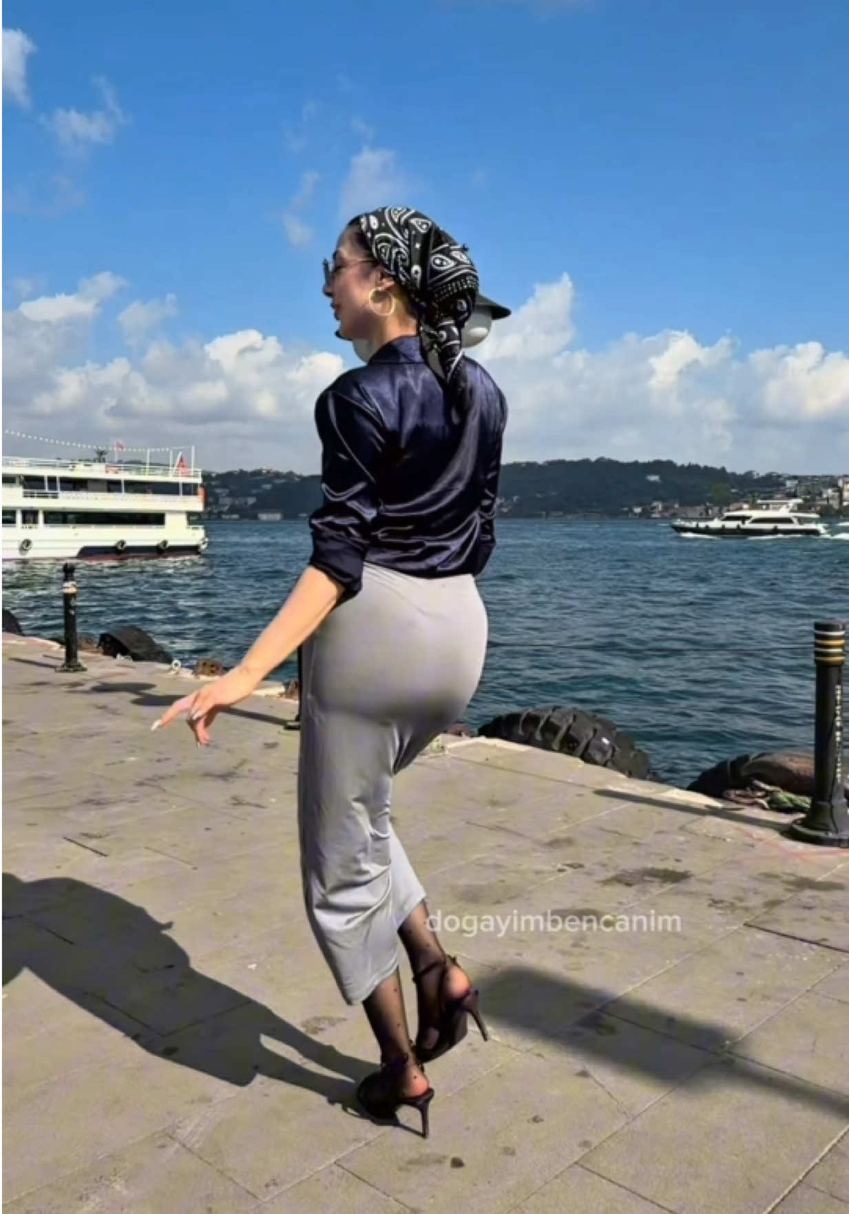 fark atıyor #keşfet #oodt #style #fashion #topuklu 
