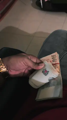 What Paisa Call Dollar 💵😁🤫 SGD 🇸🇬#foryou #trending #singaporedollar #tiktoksingapore #viralvideo @ZAKARiA 😍 