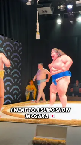 Would you go to a Sumo Wrestling show in Japan? 👀 #travel #japan #tourist #sumowrestling #osaka 