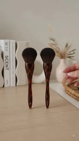 Perfect Strokes Brush! 🤎 #toptrending #strokesbeautylab #brush #powderbrush 