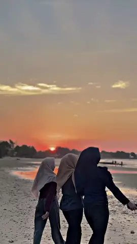#fypシ゚ #foryourpage #pantai #sanset 