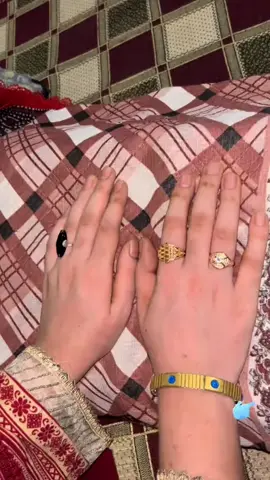 منور مدینہ😭😭 ، نبی ﷺ کا شہر روشن . شهر، روشن چراغ ایمان کا مینار جہاں اسلام کی تاریخ کو پرواز ملتی ہے جہاں نبی محمد ﷺ کا روضہ ایک مقدس منظر ہے شہر کی گلیاں کھجور کے درختوں سے سجی ہوئی ہیں، سبز و بلند ایک پرسکون نخلستان جہاں ایمان اور امن دلوں کو مسحور کرتے ہیں مدینہ کی مالا مال تاریخ اور ورثہ چھو کر محسوس ہونے کے قابل ہے ایسا مقام جہاں دنیا بھر سے مسلمان اگر روحانی سکون پاتے ہیں شہر کی گرمجوش مہمان نوازی اور خوش اخلاقی اسے زیارت کی ایسی جگہ بناتی ہے جہاں پہنچنے کے لیے لمبا سفر بھی قابل قدر ہے #plztiktokteamdontunderview myvideos #foryoupageofficial tiktokMadinah Munawara (Madinah, the City of the Prophet) is described as: - A beacon of faith where Islam's history takes flight. Home to the Masjid an-Nabawi, a mosque of grandeur and might, where the Prophet Muhammad's tomb is a sacred sight. The city's streets are lined with green and tall date palms. A tranquil oasis where faith and peace enthrall. Madinah's rich history and heritage are palpable and real. #foryou #foryoutrick #donotunderreviewmyvideos🙏 