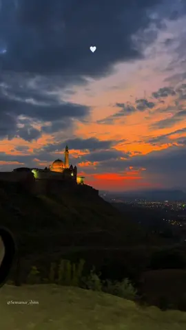 #ishakpaşasarayı #doğubeyazıt #günbatımı🧡 