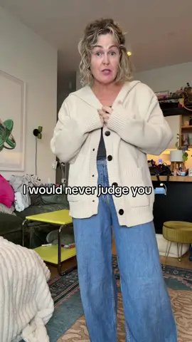 It encompasses everything I could possibly want in a sweater #hoodedsweater #cardigan #tiktokshopcreatorpick #tiktokshopbacktoschool 