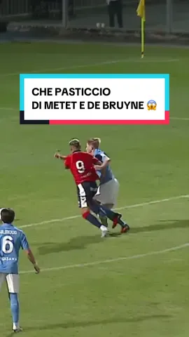 Doppio errore di #Meret e #DeBruyne in #NapoliCeltaVigo 😱 📹 @SSC Napoli  #CN24 #CalcioNapoli24 