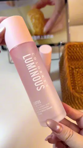 Chân ái cho da khô nè chế ơi 😭🥲🥲 #skincare #hoptaccungcolorkeyluminous #moisturizer #toner #niacinamide 