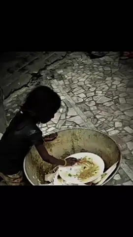 Please help poor people 🥺🥀 #foryoupage #viralvideo #Capcut 