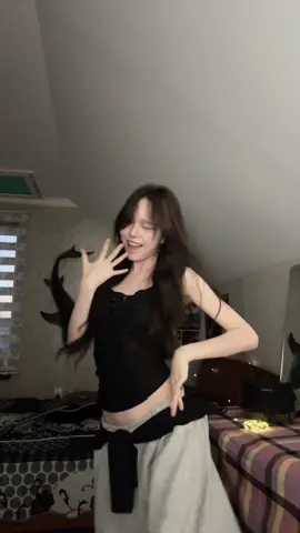 @ILLIT 💕  #savage #dance #kpop #illit #05