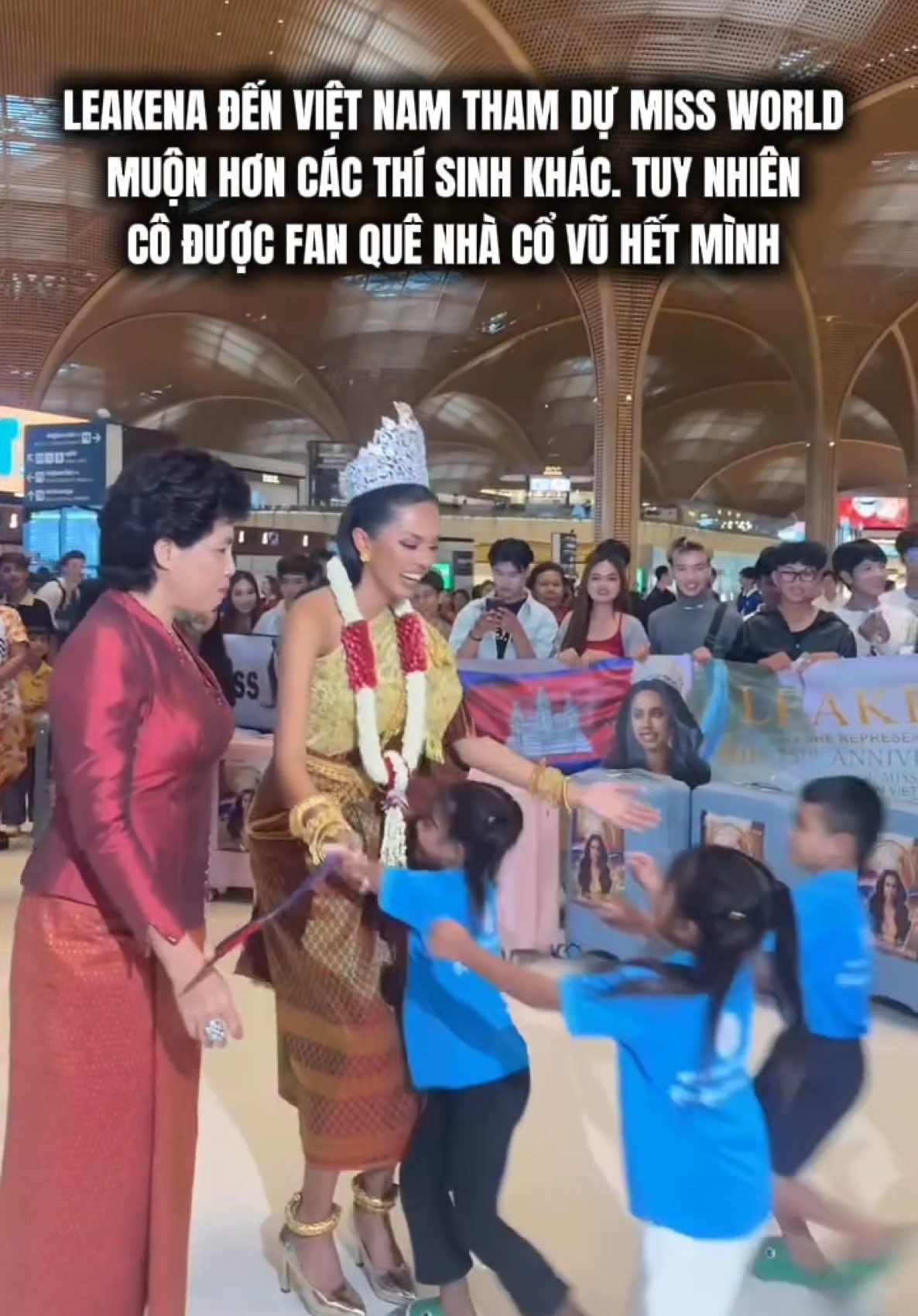 Leakena In come to Việt Nam join Miss World 2026 #leakenain #missworldcambodia #missworld #missworld2026 #icontop100 