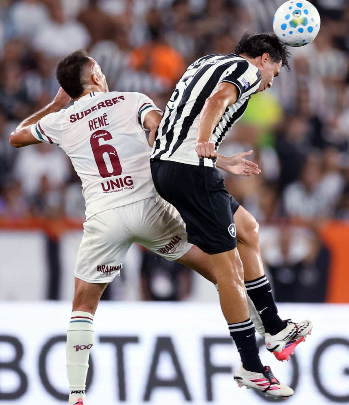 Empate no clássico carioca! Botafogo 1x1 Fluminense. Confira os gols do duelo no Nilton Santos. 🎥: Premiere