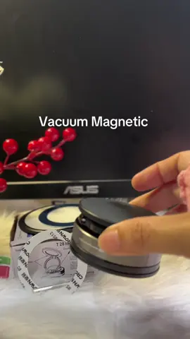 Vacuum Magda etic 360 Rotating Phone Holder  #phoneholder #cct28 #cct28vacuumadsorptionmagneticstent #fypシ゚viral 