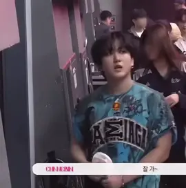 ”No one will love you if your unattractive” #changbin #straykids #fyp #plsdontflop 
