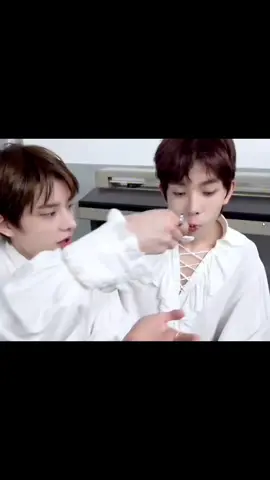 #heejake #heeseung #jake #ramyeonz #enhypen 