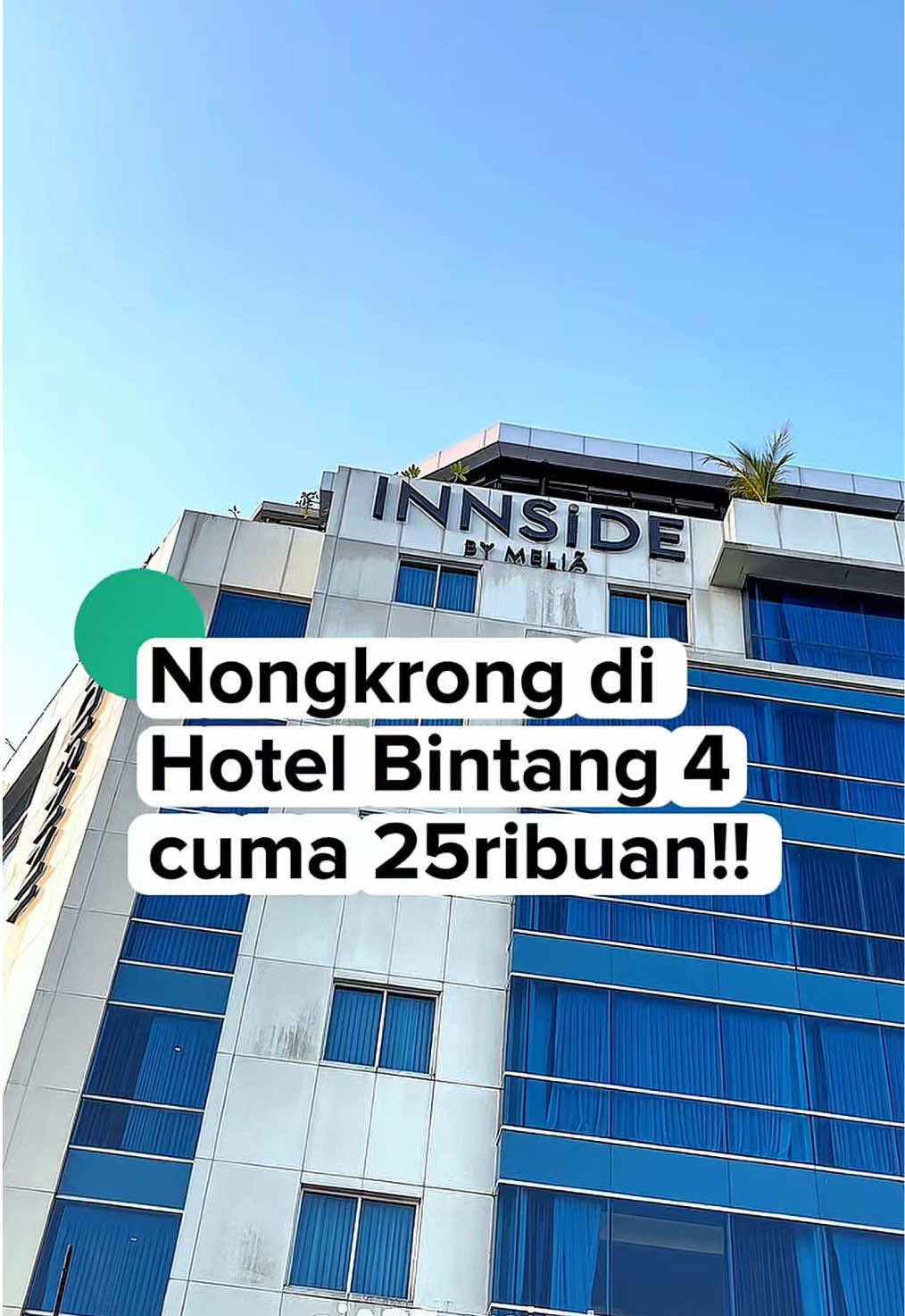 Kapan lagi bisa nongkrong di hotel bintang empat cuma bayar mulai 25.000-an aja?! Di INNSiDE by Meliá Yogyakarta kamu bisa menikmati sensasi nongkrong dengan suasana hotel bintang empat yang santai dan modern tapi harganya tetap terjangkau. Lokasinya di area parkir hotel INNSiDE by Meliá Yogyakarta dan buka setiap hari mulai pukul 17.00-22.00 WIB. Spesial tiap weekend juga ada Live DJ Performance loh!! Di Urban Food Market ini kalian bisa menikmati berbagai comfort food favorit seperti: - Bakmi Jawa - Nasi Goreng Maguwo - Magelangan ala INNSiDE - Martabak Banting - Roti O’Bonk dan berbagai pilihan minuman yang lengkap seperti Caramel Macchiato, Strawberry Colada, hingga Mont Blanc. So.. tunggu apa lagi, langsung aja ke INNSiDE by Meliá Yogyakarta dan nikmati pengalaman nongkrong di hotel bintang empat tanpa harus mengeluarkan budget besar 😍😍😍 #INNSiDEYogyakarta #infokulinerjogja #spontango  #creatorsearchinsights #jogjafoodrecommendation @innsideyogyakarta 