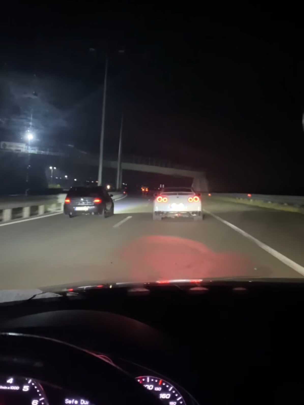 Golf Mk4 V10  1200hp 🖤 vs  Nissan  Gtr  R35 1700 whp 🤍 . . . #beastoftheroad #golfmk4 #nissangtrr35 #rollrace #r35 @Vis_Kosovaa @GOGI Racing @GOGI.Service 