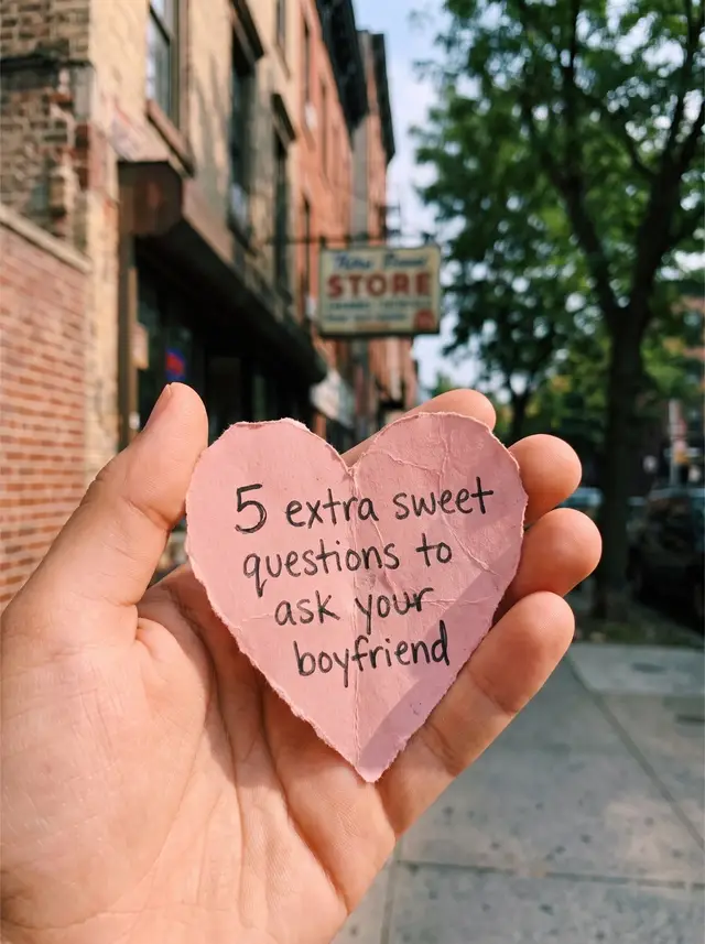 questions for couples that make your relationship feel even sweeter. save these cute questions to ask your boyfriend for your next date night, deep talk, or late-night conversation. 💗 #couples #relationshiptok #questionsforcouples #boyfriendquestions #datetalk