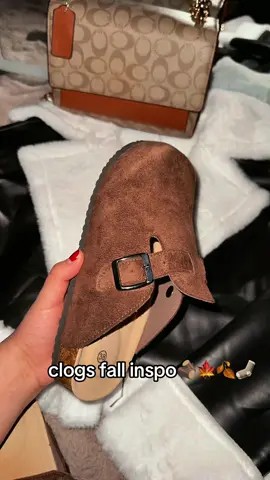 Womens Clogs Slip-on Potato Shoes Leather Mules with Suede Cork Footbed#clogshoes #clogs #cafes #otoñoaesthetic 