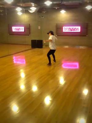 #DancingQueen jovi老师的编舞总是那么帅！