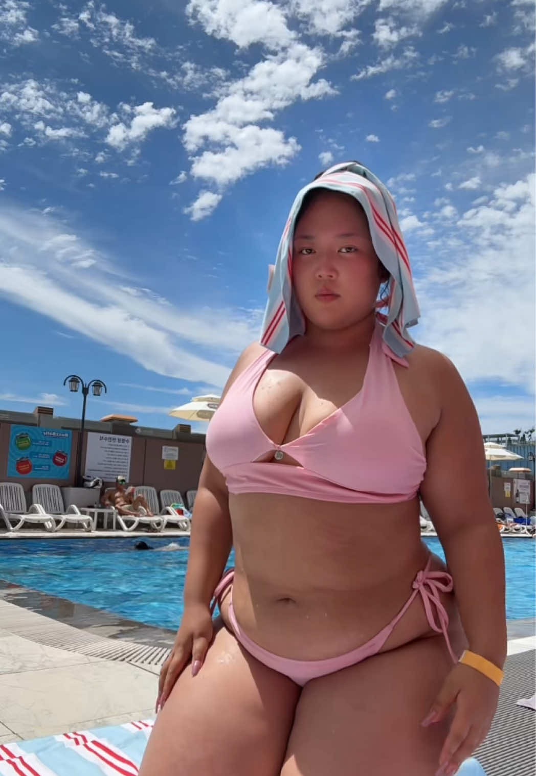 Being plus-size in Korea during summer isn’t always easy. I almost talked myself out of wearing the bikini and getting the tan. Turns out, all that fear was way bigger in my head than it was in real life. ☀️🤎 #plussize #korea #Summer 
