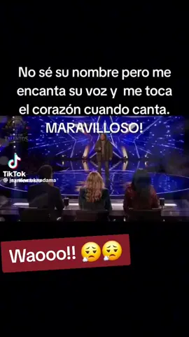 cuando piensas q eres intocable aparece esta  canción ...