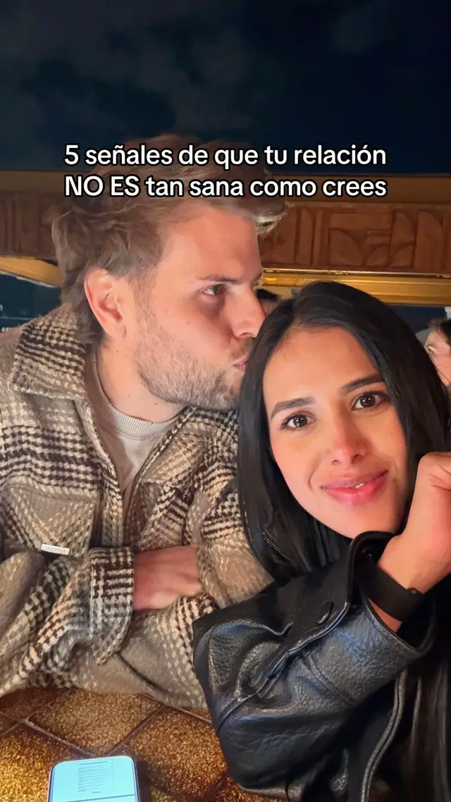 Esto me ayudó a abrir los ojos 😓 #parati #parejas #relacionadistancia #apegoansioso #couple
