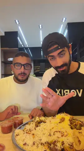ازاي تاكل بالخمس 😋🫳🏻#كريم_بسام @Hazem bakry ✔️ 