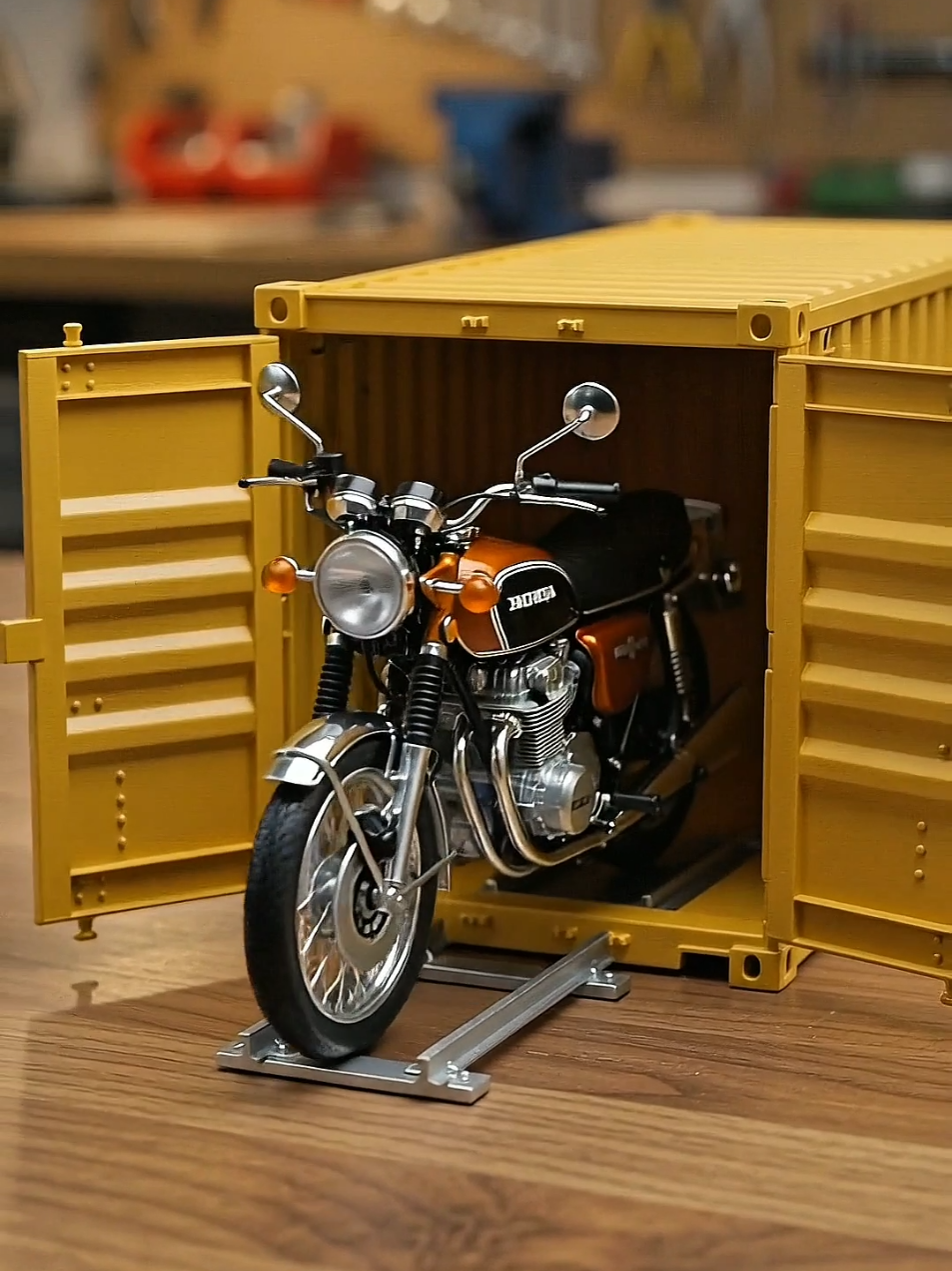 Unboxing 1972 Model Honda CB500 Four 🏍️ #honda #cb500four #unboxingvideo 