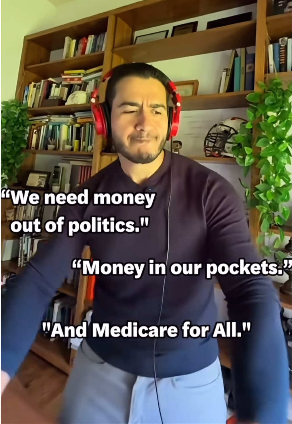 #LauraIngraham can’t stop being HORNY ON MAIN!! . . #AbdulElSayed #gymboy