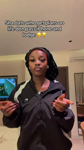 I sha get iPhone oo 😂😂😂make nobody come for me 😂😂#viralvideo #fypシ #goviral 
