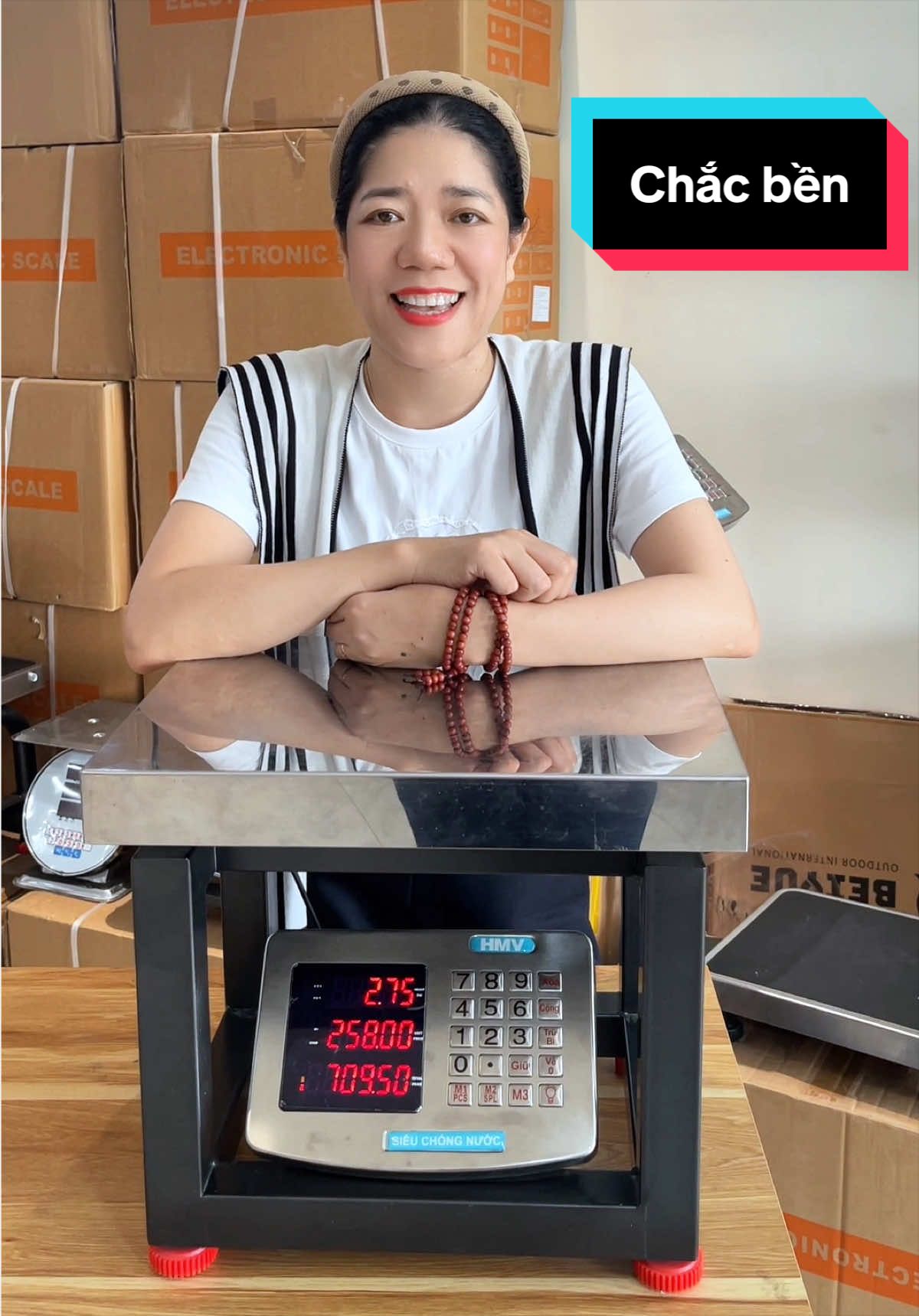 Cân ghế tính tiền tự động mang đi đâu cân cũng tiện #cantinhtien #cantinhtiendientu #candientutinhtien #canghedientu #xuhuong 