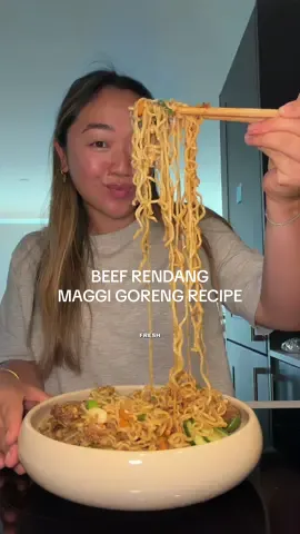 been thinking about this every day since I made it 🥺 using leftover beef rendang I made (recipe is already posted!) Beef Rendang Maggi Goreng Recipe: - leftover beef rendang - 2 packs mi goreng noodles - 2 shallots - 1 carrot  - 2 eggs  - 1tsp maggi liquid seasoning  - 1/2 lime  - spring onions #Recipe #MalaysianFood #noodles #asianfood 