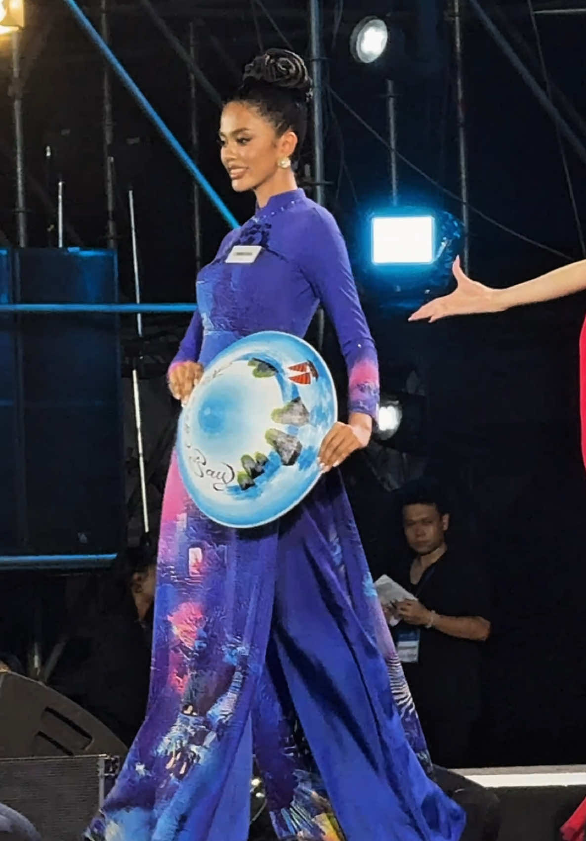 Full Performance Leakena. #inleakena #កូនស្រីត្រកូលអុិន #missworldcambodia2026 #familyin 