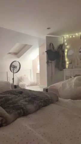 So cosy 💗💗#fyp #viral #coquette #shabbychic #foryoupage 