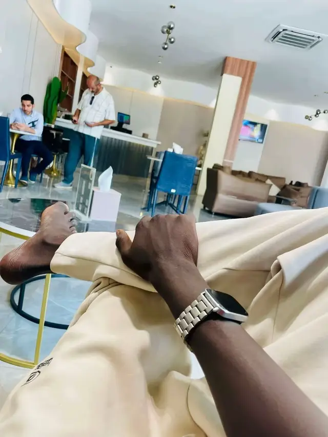 A woman who truly loves you, will never leave you, even if you're broke, even if you don't support her, even if you don't tell her anything and that woman is ur Mother 🦋❤️‍🩹🙏🏾 Stop looking for innocent galz to frustrate their lives  😌🙏. My future wife is out there thinking she'll marry a Rich man 🫠 ..... Welcome in advance baby gal to the President of Broke boys Association 🤲🙏🏽@vandolla🇸🇸🇰🇪 