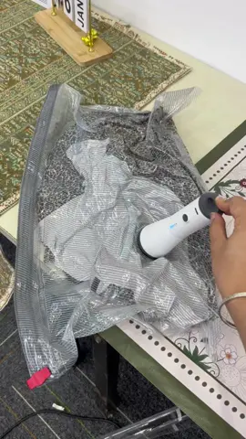 No More Checked Baggage Fees! This Vacuum Storage Set Saves 80% Space for 2026 Travels #TravelHacks #VacuumStorageBags #PackingTips #TravelEssentials2026 #SpaceSaver