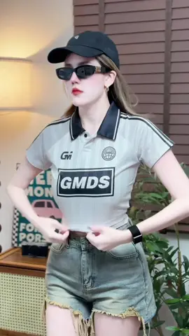 #เสื้อครอปบอล #เสื้อครอปคอปก #เสื้อพิมพ์ลาย #เสื้อครอปกีฬา #เสื้อกีฬาผู้หญิง 