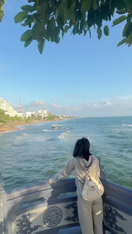 Đi thật xa, nhìn thật nhiều, trải nghiệm thật nhiều. Để những điều tiêu cực không còn chỗ trong tâm trí mình. 🌿✨#fyp #xuhuong #phúquốc #dinhcauphuquoc 