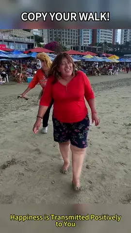 Copy Your Walk #funny #funnyprank #imitation #dance #usa 